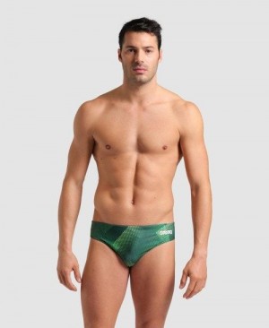 Multicolor Arena Halftone Brief | DLHTGOJ-45